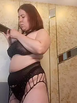 zoes milee online show from March 21, 2:40 pm