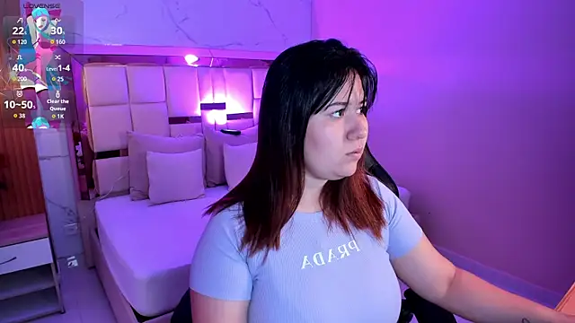 zoes milee online show from December 16, 11:37 am