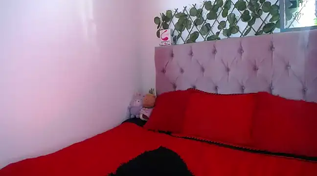 Karina KloudOne online show from January 23, 11:15 pm