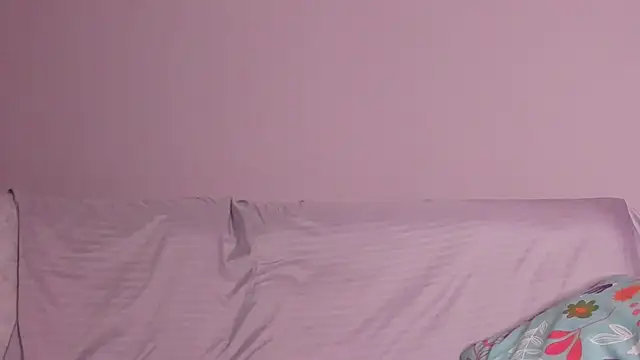 RubiSharqui  online show from April 17, 7:06 pm