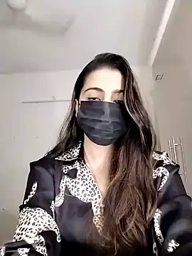 Snapshot of Priyanka998 chatting on February 2, 8:19 pm Priyanka998 online show from February 2, 8:19 pm