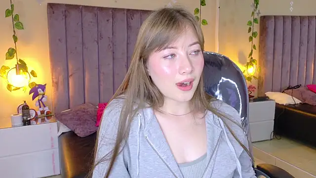 Snapshot of Dahlia_Rousse chatting on January 6, 6:50 am Dahlia Rousse online show from January 6, 6:50 am