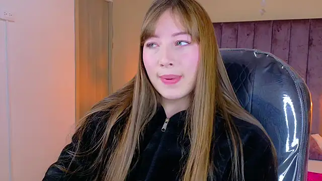 Snapshot of Dahlia_Rousse chatting on January 15, 10:35 pm Dahlia Rousse online show from January 15, 10:35 pm