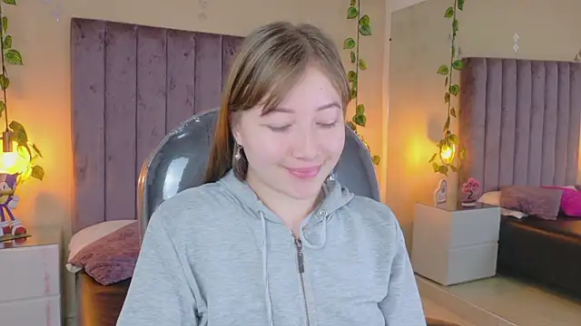 Snapshot of Dahlia_Rousse chatting on January 18, 7:34 am Dahlia Rousse online show from January 18, 7:34 am