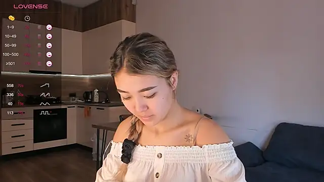 Snapshot of mirann chatting on February 27, 6:40 am mirann online show from February 27, 6:40 am