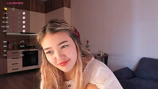 Snapshot of mirann chatting on February 27, 9:43 am mirann online show from February 27, 9:43 am