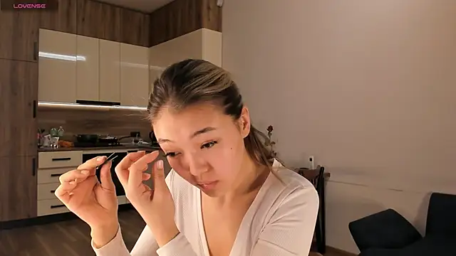 Snapshot of mirann chatting on March 3, 3:19 am mirann online show from March 3, 3:19 am