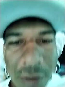 Snapshot of CoMotetuoyo79 chatting on January 8, 9:23 pm CoMotetuoyo79 online show from January 8, 9:23 pm