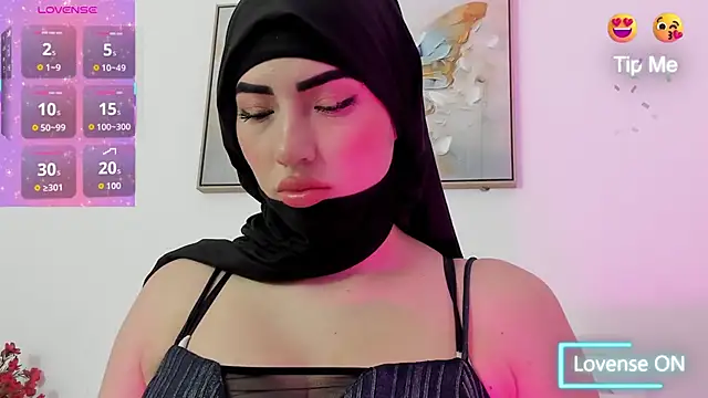 Snapshot of taylorsmiiith_ chatting on December 16, 8:14 pm taylorsmiiith online show from December 16, 8:14 pm