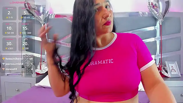 LucineArias online show from February 27, 8:20 pm