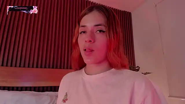 Snapshot of alliss_ginger_ chatting on February 6, 7:50 pm alliss ginger online show from February 6, 7:50 pm