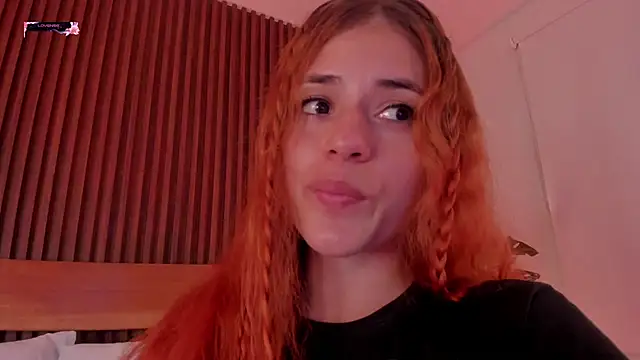 Snapshot of alliss_ginger_ chatting on February 11, 7:52 pm alliss ginger online show from February 11, 7:52 pm