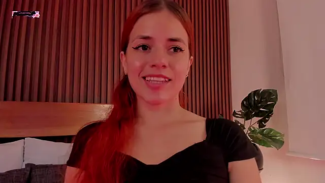 Snapshot of alliss_ginger_ chatting on February 22, 2:45 am alliss ginger online show from February 22, 2:45 am