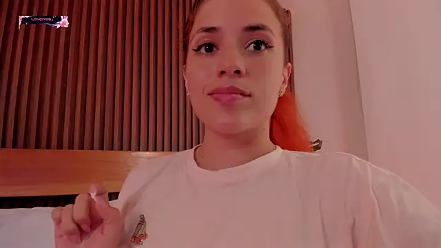 Snapshot of alliss_ginger_ chatting on February 27, 7:47 pm alliss ginger online show from February 27, 7:47 pm