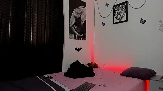 maxi styles online show from January 17, 10:12 pm