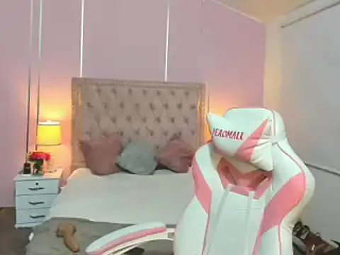 NoaLuxury online show from March 18, 4:26 am