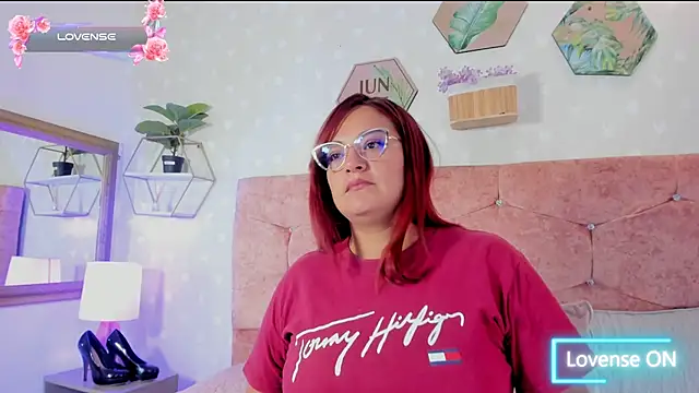 Elise-Leyton online show from March 10, 1:32 pm