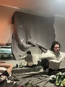 Snapshot of GETxxxFUCKED chatting on January 9, 6:04 pm GETxxxFUCKED online show from January 9, 6:04 pm