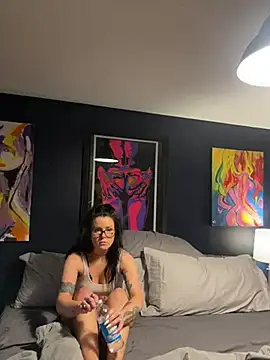 Snapshot of GETxxxFUCKED chatting on January 22, 4:34 am GETxxxFUCKED online show from January 22, 4:34 am