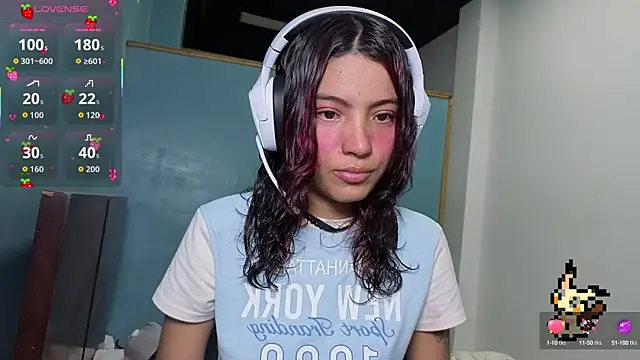 Snapshot of Lovelyamyy chatting on September 24, 5:38 pm Lovelyamyy online show from September 24, 5:38 pm