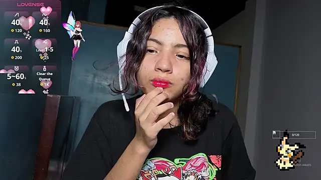 Snapshot of Lovelyamyy chatting on November 7, 1:11 pm Lovelyamyy online show from November 7, 1:11 pm