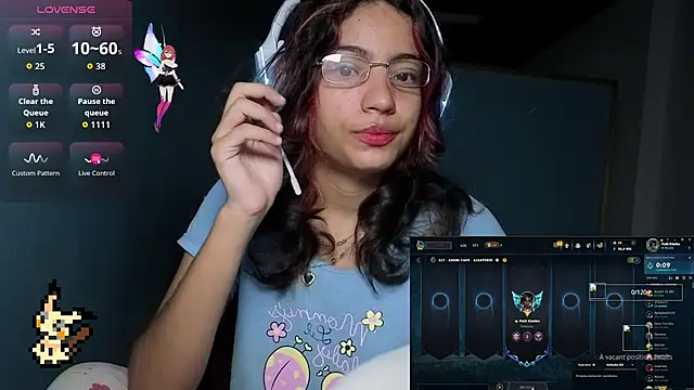 Snapshot of Lovelyamyy chatting on November 19, 11:32 am Lovelyamyy online show from November 19, 11:32 am