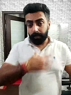 vaibhavchugh38 online show from May 17, 3:19 pm