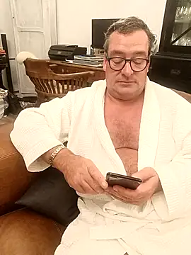 MountJohnXL online show from April 9, 10:48 pm