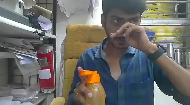 cute modell online show from March 6, 2:08 pm