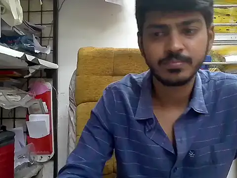 Snapshot of cute_modell chatting on November 10, 12:04 pm cute modell online show from November 10, 12:04 pm