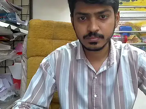 Snapshot of cute_modell chatting on November 12, 7:20 am cute modell online show from November 12, 7:20 am