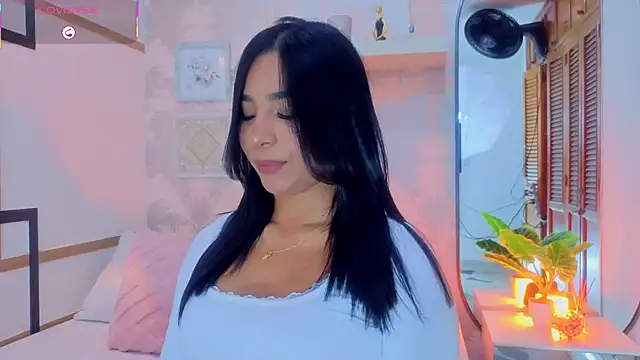 CharlotteGraay online show from April 15, 7:54 pm