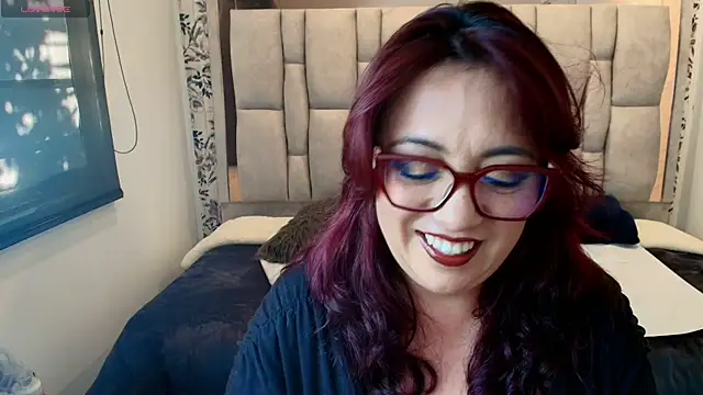 Victoria Adamns online show from February 27, 12:05 pm