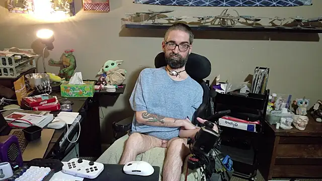 HighPriest Belial666 online show from March 18, 12:58 am