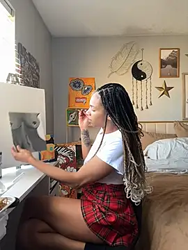 goddesskash online show from February 19, 7:27 pm