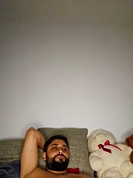 Mehmet2304 online show from January 25, 2:37 am