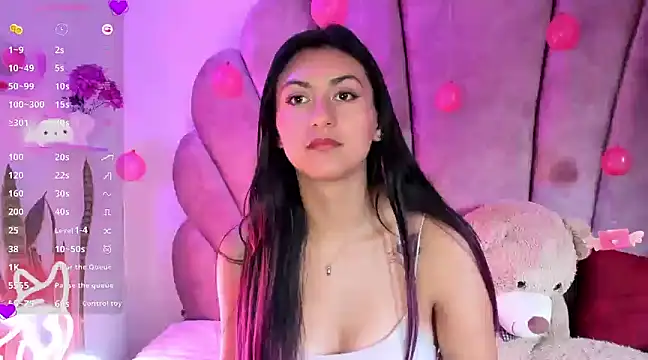 sweetfoxy 17 online show from February 11, 5:18 pm