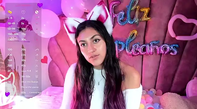 sweetfoxy 17 online show from February 18, 10:03 pm