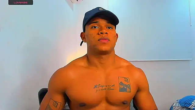 maxsteel177 online show from March 14, 11:32 pm