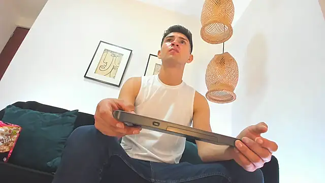 orlando yate online show from March 21, 1:45 am