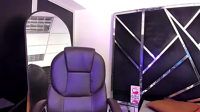 Salmaportman69 online show from October 21, 3:29 am