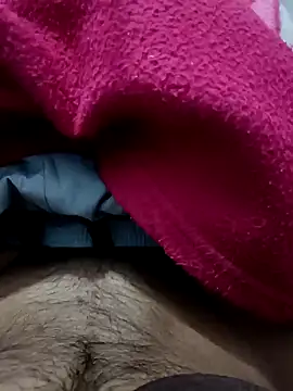 Snapshot of yours_tanmay chatting on January 17, 4:57 pm yours tanmay online show from January 17, 4:57 pm