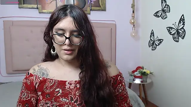 Snapshot of kathepickmanx chatting on January 15, 3:22 am kathepickmanx online show from January 15, 3:22 am