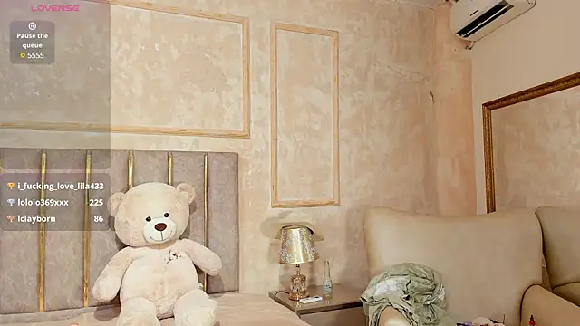 LilaBeily online show from February 2, 2:17 am