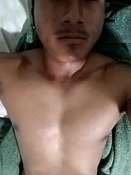 Snapshot of BraggartTenting chatting on March 28, 2:11 am BraggartTenting online show from March 28, 2:11 am