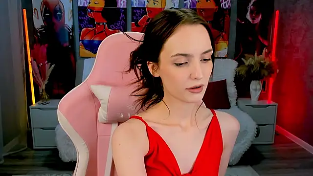 Snapshot of SamanthaaaWalker chatting on February 11, 6:18 am SamanthaaaWalker online show from February 11, 6:18 am