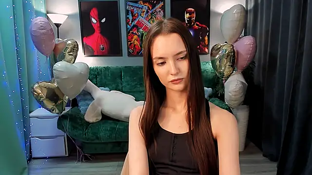 Snapshot of SamanthaaaWalker chatting on February 15, 6:43 am SamanthaaaWalker online show from February 15, 6:43 am