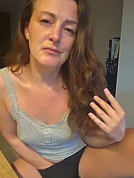 Snapshot of cumtomama chatting on July 13, 7:38 pm cumtomama online show from July 13, 7:38 pm