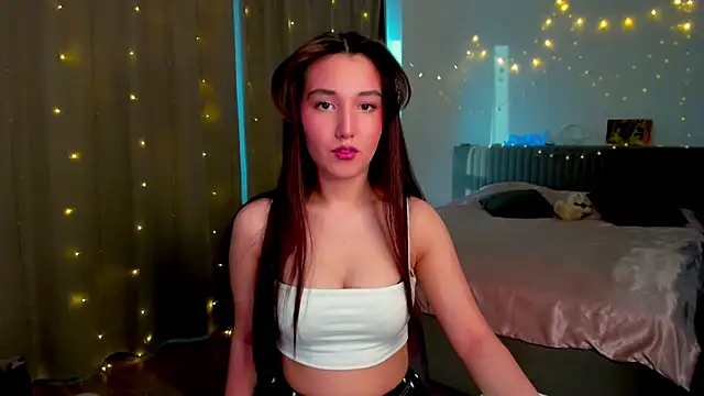 anna elfi online show from December 15, 7:12 am