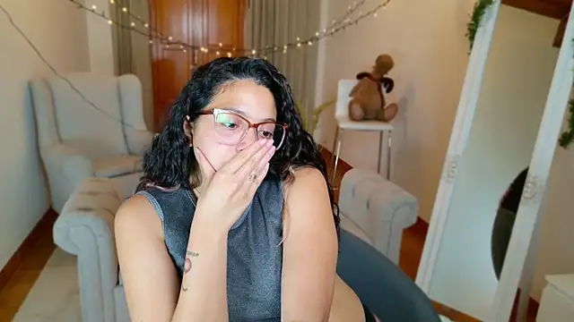 Snapshot of SelenaBlumX chatting on January 13, 8:48 pm SelenaBlumX online show from January 13, 8:48 pm